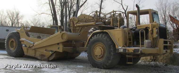 image for item K4218 1988 Caterpillar 621E conventional scraper