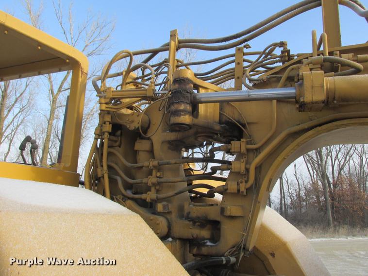 image for item K4218 1988 Caterpillar 621E conventional scraper