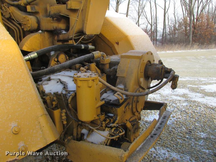 image for item K4218 1988 Caterpillar 621E conventional scraper
