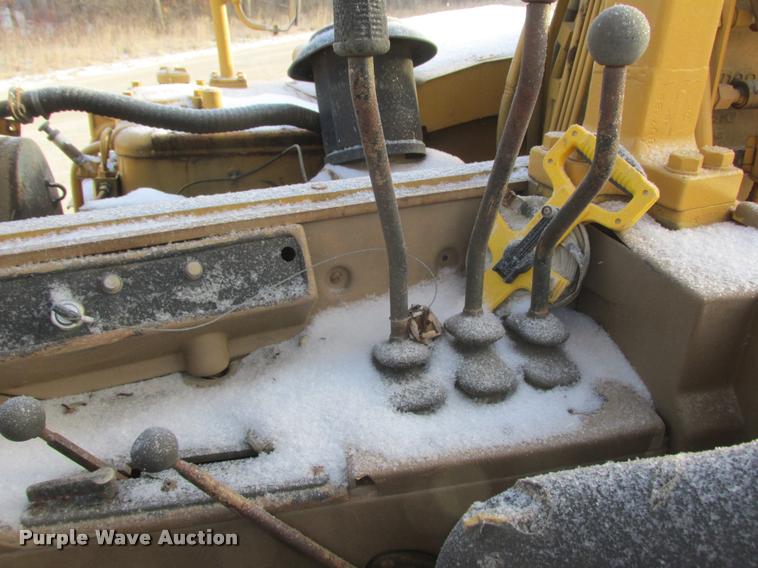 image for item K4218 1988 Caterpillar 621E conventional scraper