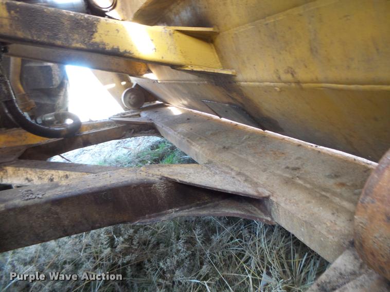 image for item K5513 2012 Nelson EZ Pull scraper