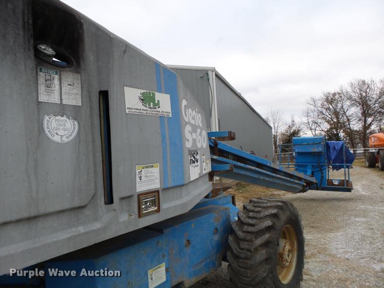 image for item K5526 1993 Genie S60 boom lift