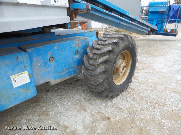image for item K5526 1993 Genie S60 boom lift