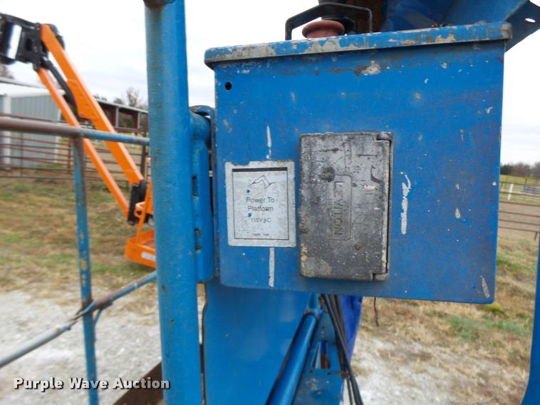 image for item K5526 1993 Genie S60 boom lift