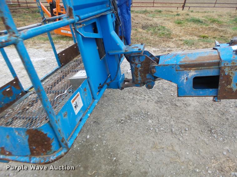 image for item K5526 1993 Genie S60 boom lift