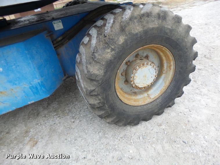 image for item K5526 1993 Genie S60 boom lift