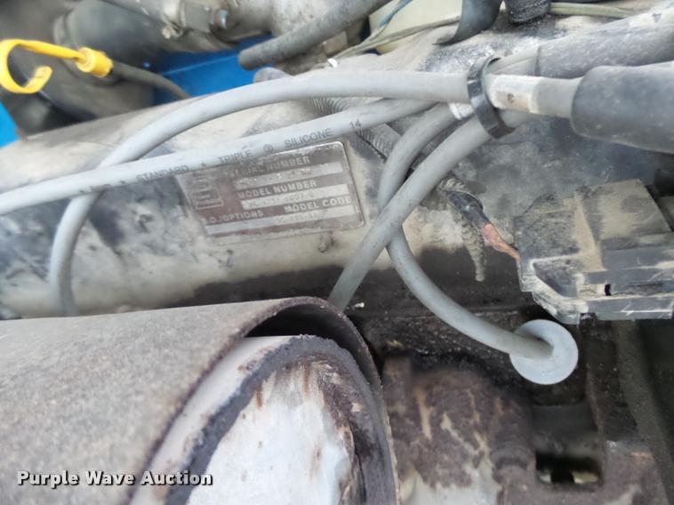 image for item K5527 1997 Genie S60 boom lift