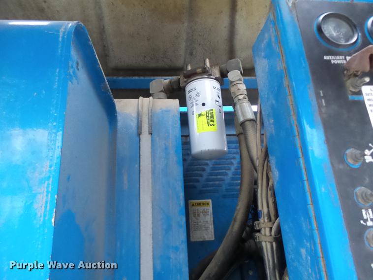 image for item K5527 1997 Genie S60 boom lift