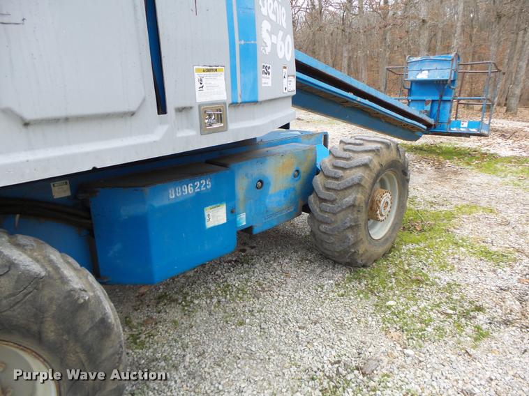 image for item K5528 1992 Genie S60 boom lift
