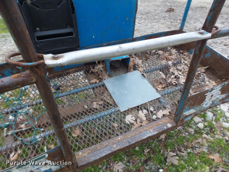 image for item K5528 1992 Genie S60 boom lift