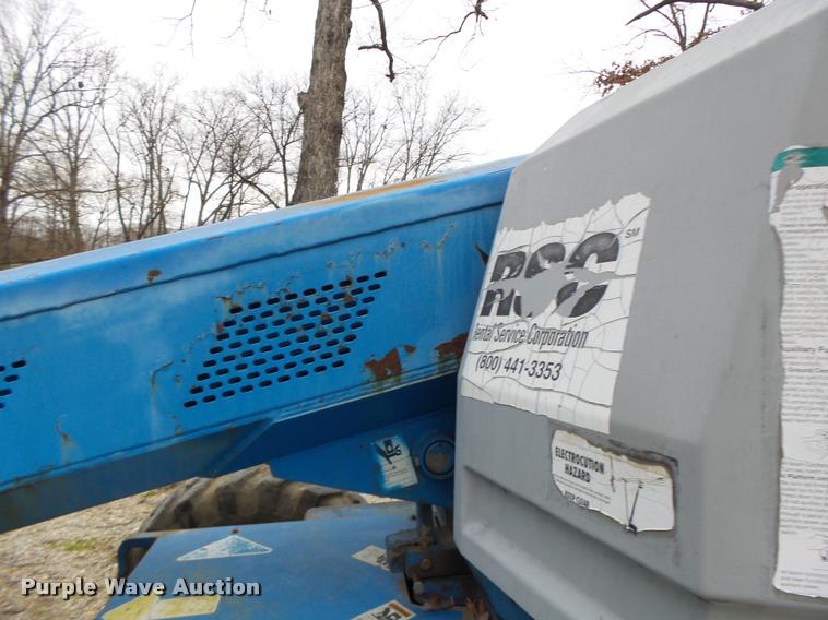 image for item K5528 1992 Genie S60 boom lift