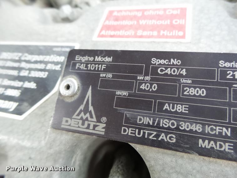 image for item K5528 1992 Genie S60 boom lift