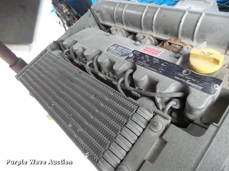 image for item K5528 1992 Genie S60 boom lift