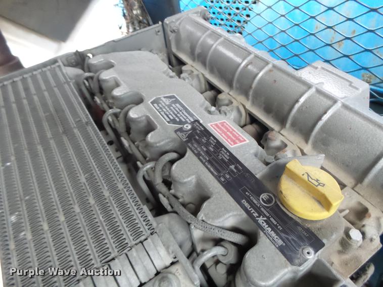 image for item K5528 1992 Genie S60 boom lift