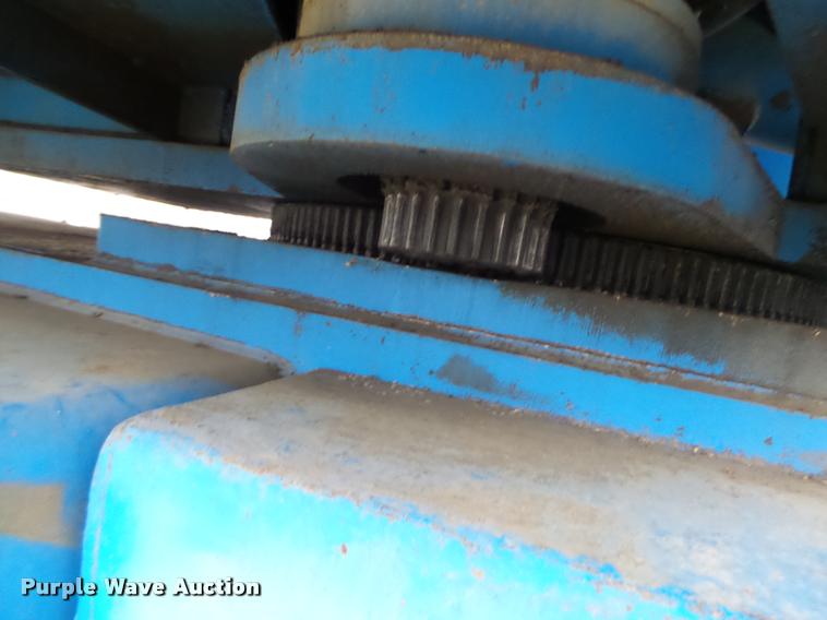 image for item K5528 1992 Genie S60 boom lift