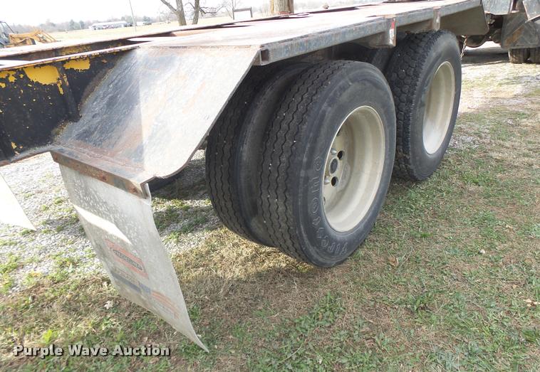 image for item K5540 1990 Freightliner FLD crane truck with equipment trailer