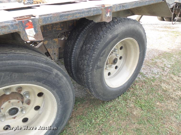 image for item K5540 1990 Freightliner FLD crane truck with equipment trailer