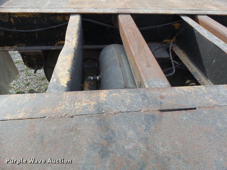 image for item K5540 1990 Freightliner FLD crane truck with equipment trailer