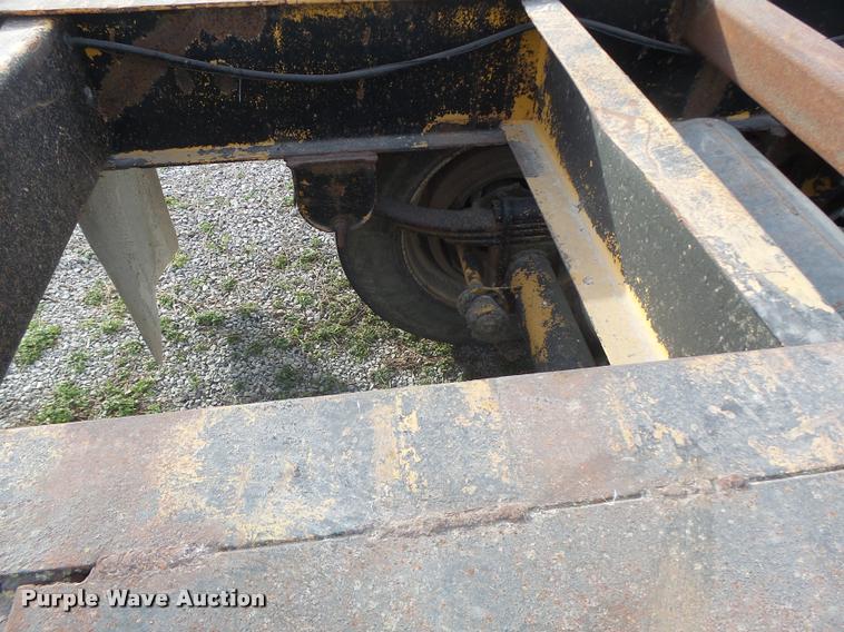 image for item K5540 1990 Freightliner FLD crane truck with equipment trailer