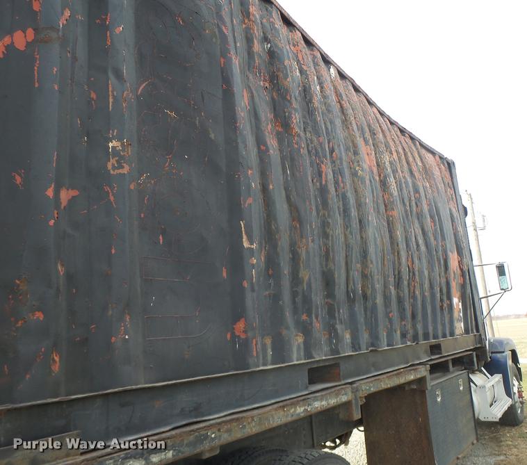 image for item K5540 1990 Freightliner FLD crane truck with equipment trailer