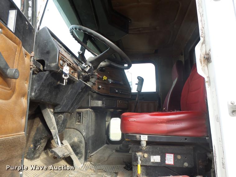 image for item K5540 1990 Freightliner FLD crane truck with equipment trailer