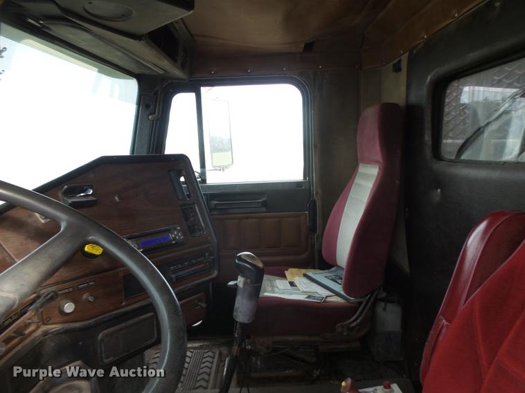 image for item K5540 1990 Freightliner FLD crane truck with equipment trailer