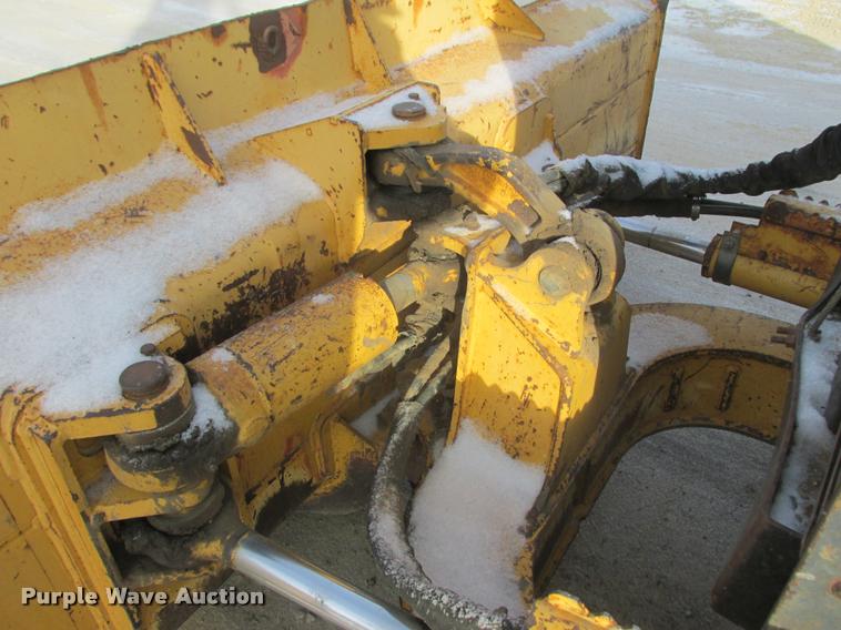 image for item K6182 1999 John Deere 650H LGP dozer