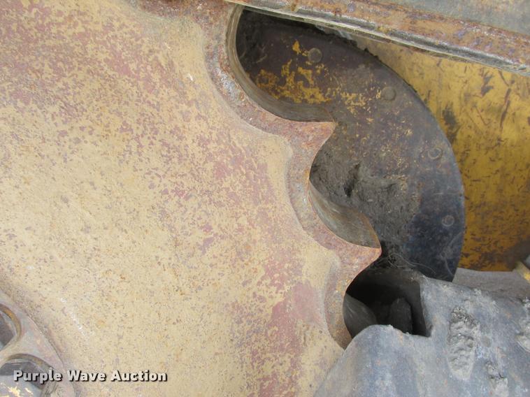 image for item K6182 1999 John Deere 650H LGP dozer