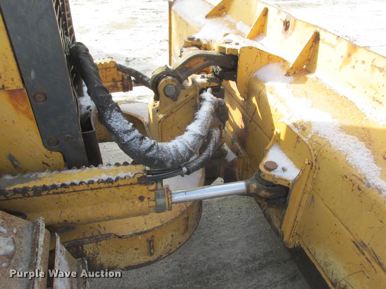 image for item K6182 1999 John Deere 650H LGP dozer