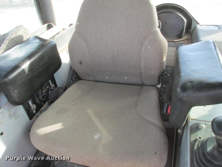 image for item K6182 1999 John Deere 650H LGP dozer