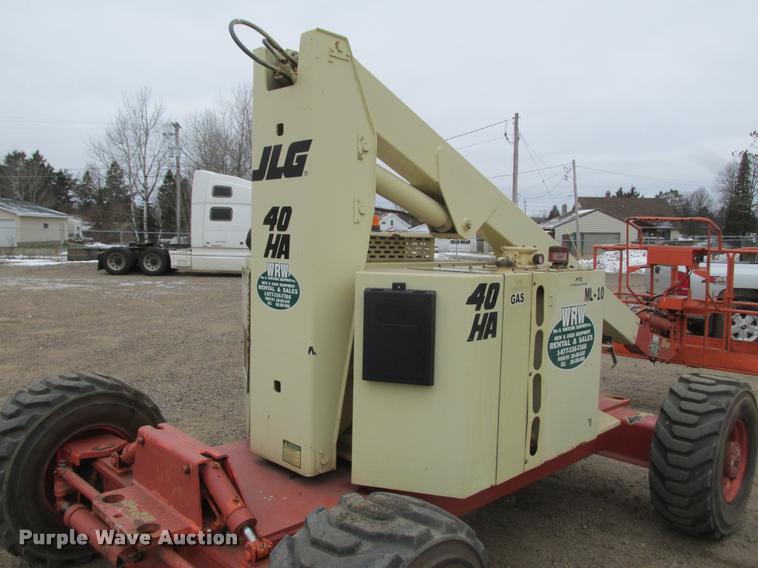 image for item K6185 1998 JLG 40HA boom lift