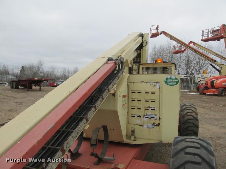 image for item K6185 1998 JLG 40HA boom lift