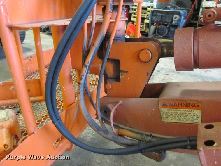 image for item K6185 1998 JLG 40HA boom lift
