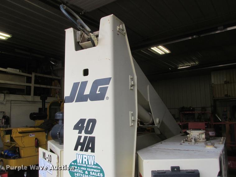 image for item K6185 1998 JLG 40HA boom lift