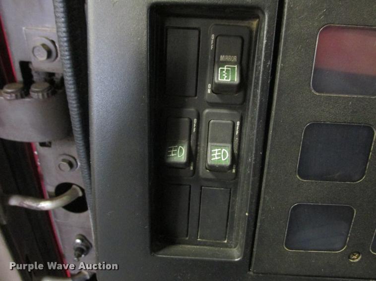 image for item K6189 1991 International 7100 vacuum truck