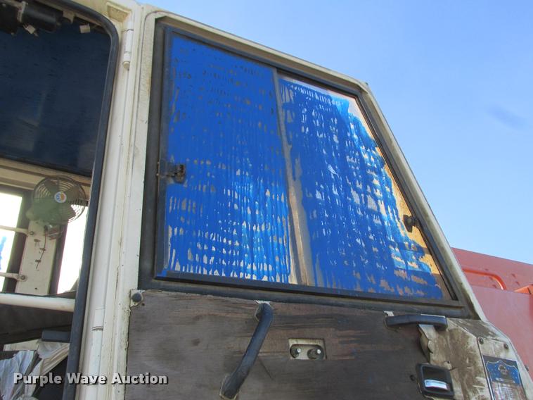 image for item K6190 Koehring 6644-7 excavator