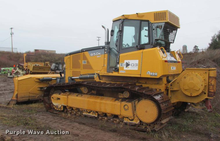 image for item K6202 2012 John Deere 850K WLT dozer