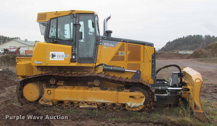 image for item K6202 2012 John Deere 850K WLT dozer