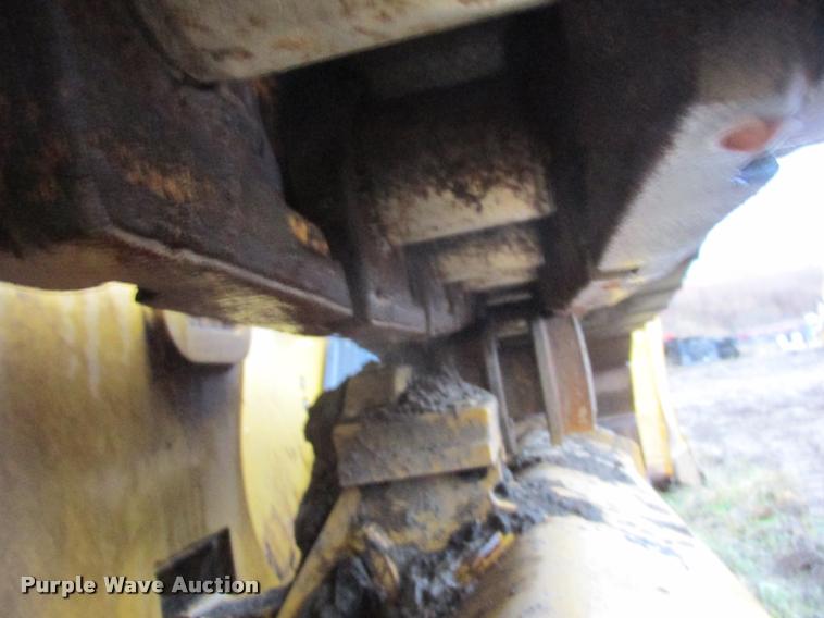 image for item K6202 2012 John Deere 850K WLT dozer