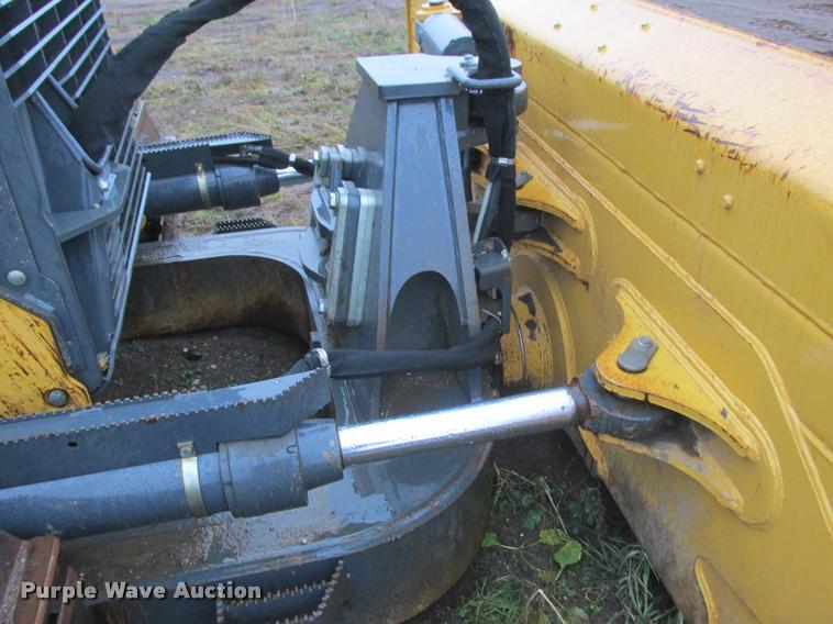 image for item K6202 2012 John Deere 850K WLT dozer