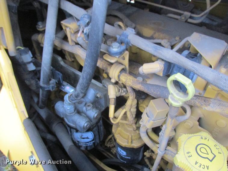 image for item K6202 2012 John Deere 850K WLT dozer