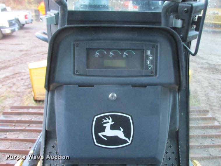 image for item K6202 2012 John Deere 850K WLT dozer