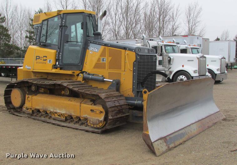 image for item K6205 2012 John Deere 850K WLT dozer