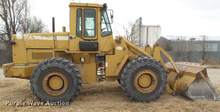 image for item L1736 1987 Fiat-Allis FR15B wheel loader