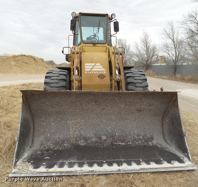 image for item L1736 1987 Fiat-Allis FR15B wheel loader