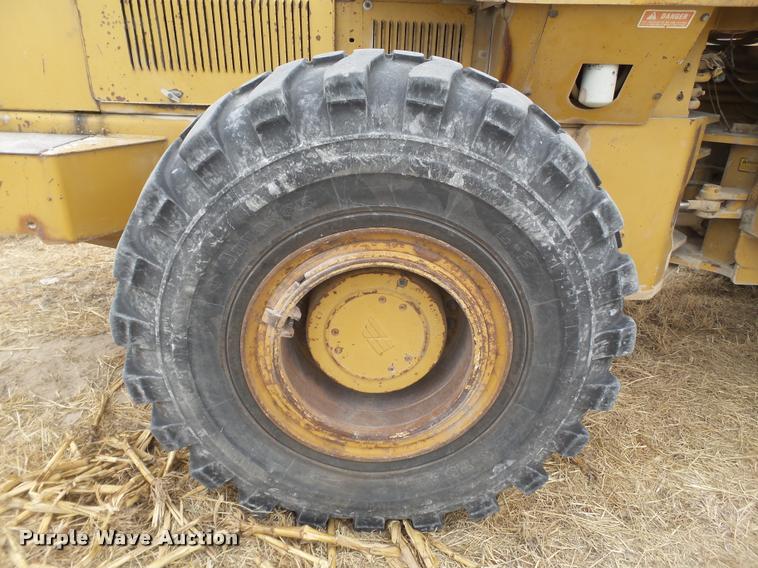 image for item L1736 1987 Fiat-Allis FR15B wheel loader