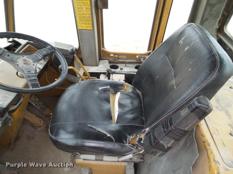 image for item L1736 1987 Fiat-Allis FR15B wheel loader