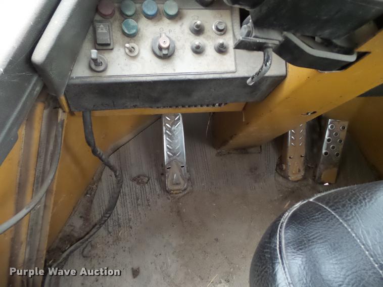 image for item L1736 1987 Fiat-Allis FR15B wheel loader