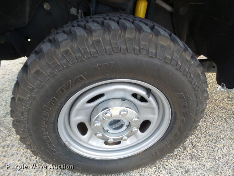 image for item L1739 2012 Ford F250 Super Duty CrewCab pickup truck