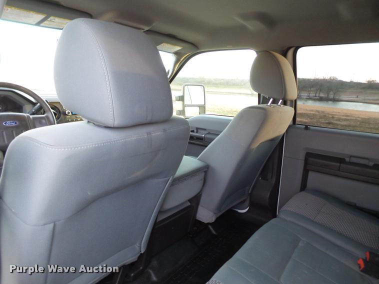 image for item L1739 2012 Ford F250 Super Duty CrewCab pickup truck
